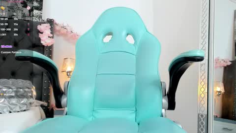 Welcome Im yosein  Your love is my passion activate it with your tips and enjoy with me online show from December 2024 01:37:01 AM