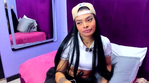 emmaebony_ online show from March 2026 01:51:03 PM