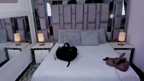 EMMA HILL online show from February 2026 11:00:02 AM