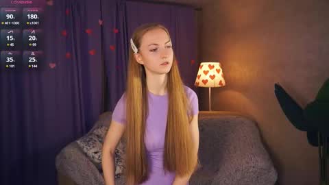 Snapshot of emmalaflame chatting on February 2025 08:22:01 PM Emma day Wendy night online show from February 2025 08:22:01 PM