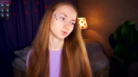 Snapshot of emmalaflame chatting on February 2025 08:22:01 PM Emma day Wendy night online show from February 2025 08:22:01 PM
