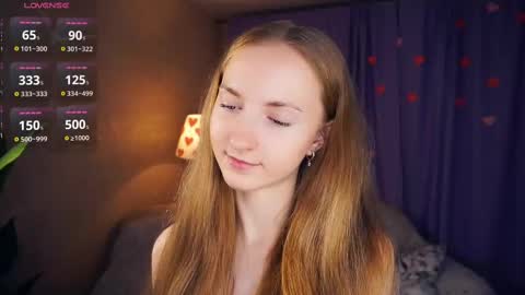 Snapshot of emmalaflame chatting on February 2025 08:20:02 PM Emma day Wendy night online show from February 2025 08:20:02 PM