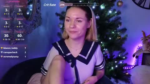 Snapshot of emmalarkins chatting on January 2025 06:03:01 PM Emma online show from January 2025 06:03:01 PM