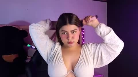 Emma online show from February 2025 10:36:02 AM