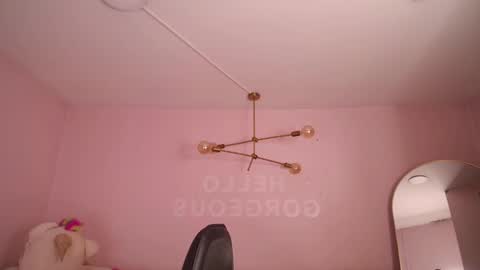 Emma online show from September 2025 12:49:01 PM