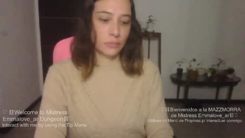 Snapshot of emmalove_ar chatting on June 2026 10:15:02 PM emmalove_ar online show from June 2026 10:15:02 PM