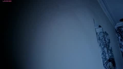 Snapshot of emmamiller__ chatting on May 2026 10:55:02 AM online show from May 2026 10:55:02 AM