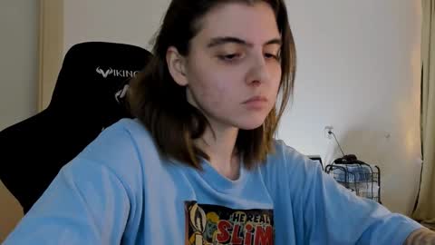 Snapshot of emmamon chatting on December 2024 03:36:02 PM Emma online show from December 2024 03:36:02 PM