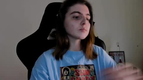 Snapshot of emmamon chatting on February 2025 07:52:01 PM Emma online show from February 2025 07:52:01 PM