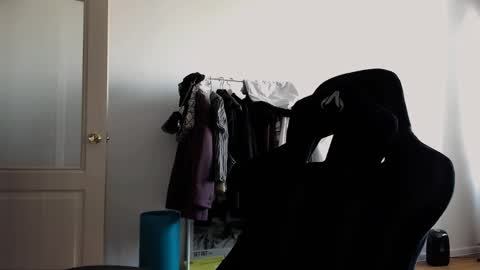 Snapshot of emmamon chatting on February 2025 10:04:01 AM Emma online show from February 2025 10:04:01 AM