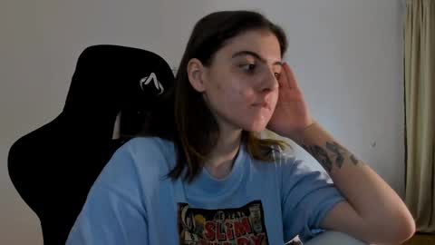 Snapshot of emmamon chatting on February 2025 07:38:02 PM Emma online show from February 2025 07:38:02 PM