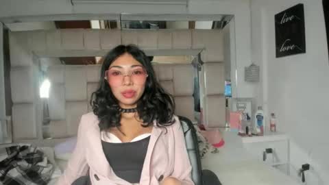 Emma online show from March 2026 05:13:02 AM