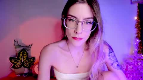 RH-NEGATIVE GREEN-EYED BAELIEN online show from February 2025 01:22:02 PM