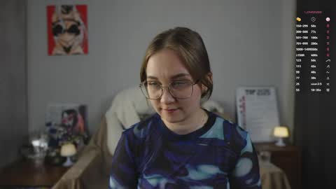 Mia online show from April 2026 02:48:02 PM