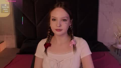 Iris online show from November 2025 08:55:01 PM