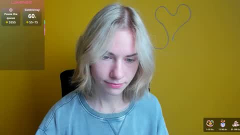 Emmi online show from October 2025 05:15:01 AM