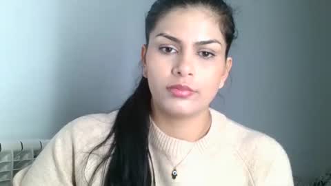 Snapshot of emmie_xxx chatting on January 2025 12:52:01 PM emmie online show from January 2025 12:52:01 PM