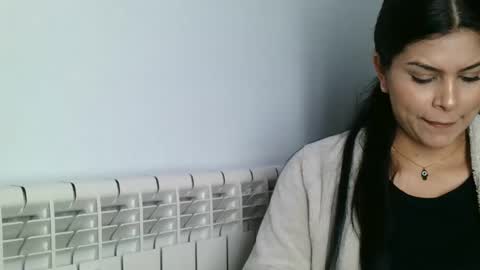 Snapshot of emmie_xxx chatting on February 2025 05:26:02 PM emmie online show from February 2025 05:26:02 PM