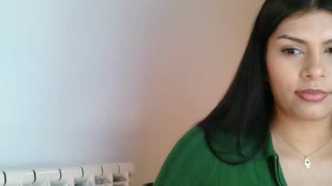 Snapshot of emmie_xxx chatting on February 2025 11:34:02 AM emmie online show from February 2025 11:34:02 AM