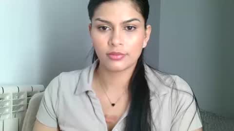 Snapshot of emmie_xxx chatting on March 2025 02:37:01 PM emmie online show from March 2025 02:37:01 PM