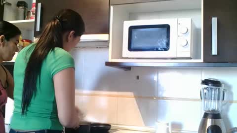 Snapshot of emmie_xxx chatting on September 2025 07:30:02 AM emmie online show from September 2025 07:30:02 AM