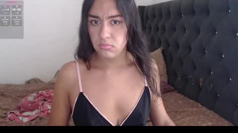 Emely online show from October 2025 04:02:02 PM