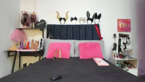          online show from April 2026 12:11:02 PM