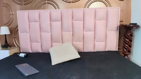 Emmily keller online show from January 2026 01:48:02 PM