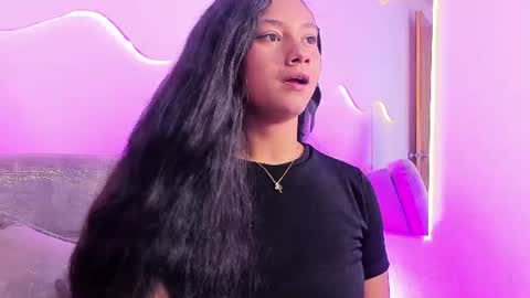 Snapshot of emmilybratz chatting on August 2026 03:30:02 AM EMMILY online show from August 2026 03:30:02 AM