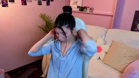 Snapshot of emmy_dreamy_ chatting on July 2026 01:34:01 AM emmy_dreamy_ online show from July 2026 01:34:01 AM