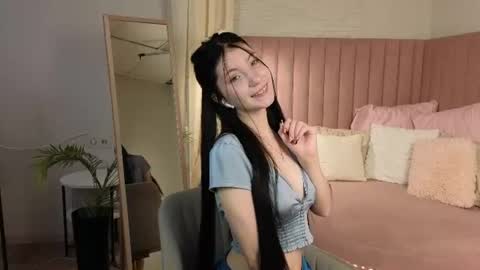 Snapshot of emmy_dreamy_ chatting on July 2026 01:41:02 AM emmy_dreamy_ online show from July 2026 01:41:02 AM
