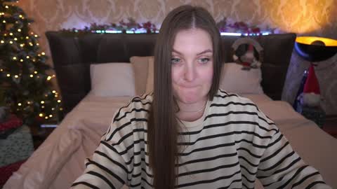 E M M Y online show from December 2024 12:52:02 PM