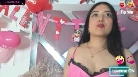 Snapshot of emmymiller1 chatting on February 2025 10:50:01 PM emmymiller1 online show from February 2025 10:50:01 PM