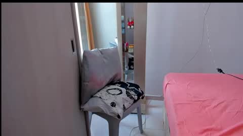 emperatriztapia online show from November 2025 07:27:02 PM