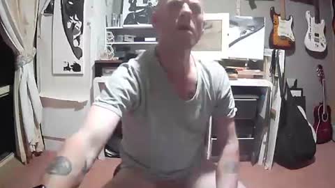 empirikal1 online show from November 2025 05:17:01 PM