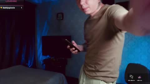 emveeboy96 online show from May 2026 07:00:02 PM