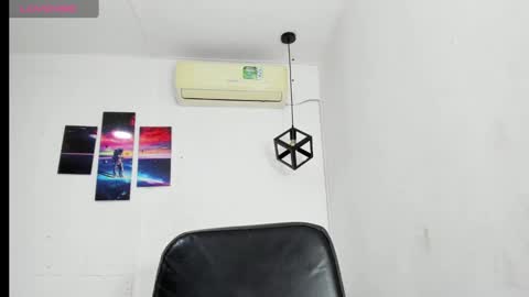 Emy online show from December 2024 10:54:01 AM