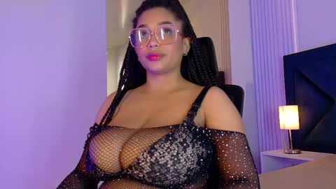 Emy online show from September 2025 10:44:01 PM