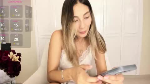 emyconneer online show from February 2026 06:42:01 PM