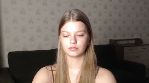 Snapshot of emysway chatting on December 2024 09:47:02 PM EmySway online show from December 2024 09:47:02 PM