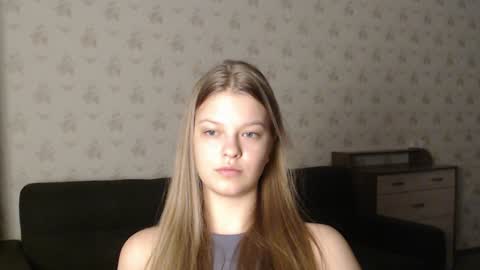 Snapshot of emysway chatting on January 2025 10:41:01 PM EmySway online show from January 2025 10:41:01 PM