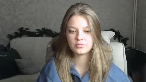 Snapshot of emysway chatting on January 2025 01:33:01 AM EmySway online show from January 2025 01:33:01 AM