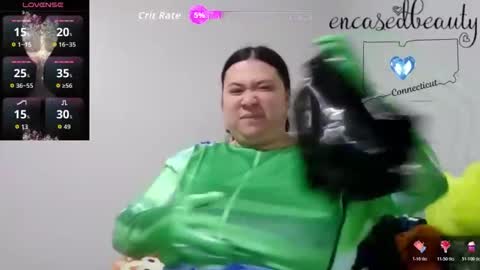 Ela online show from December 2025 11:21:02 PM