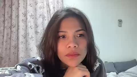 enchan931125 online show from March 2026 10:52:02 AM