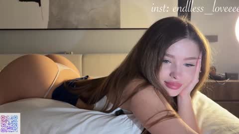 Mia online show from January 2026 11:09:01 PM