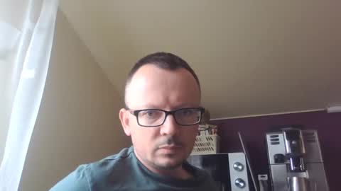 endy1989 online show from February 2025 01:11:01 PM