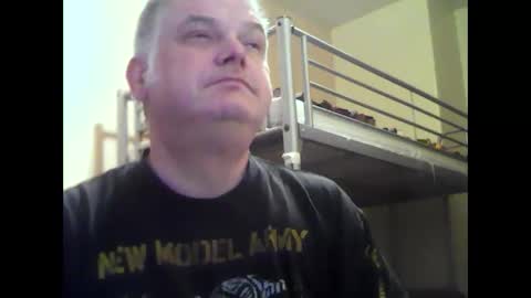 englishguysurrey online show from November 2025 07:30:02 AM