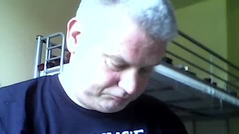 Snapshot of englishguysurrey chatting on June 2026 11:36:01 AM englishguysurrey online show from June 2026 11:36:01 AM