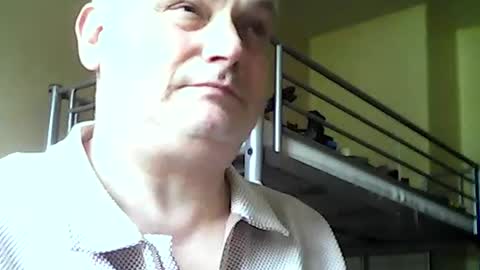 Snapshot of englishguysurrey chatting on August 2026 08:50:01 AM englishguysurrey online show from August 2026 08:50:01 AM