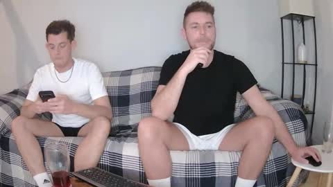 Englishladxxx online show from January 2026 10:22:02 PM